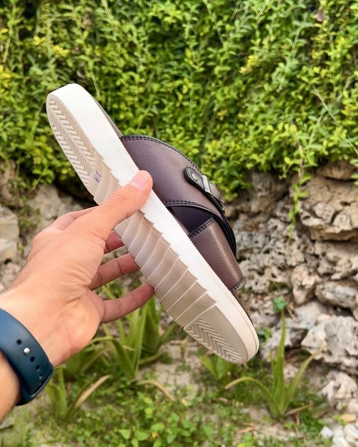 Strapped Vintage Brown Slide